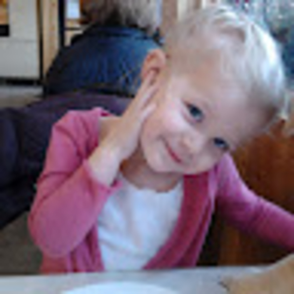 Meet your Posher, Skylar